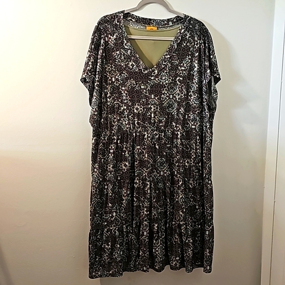 Ruby Rd. Women's 2X dress. Green print lined‎ polyester flowie. Great con…